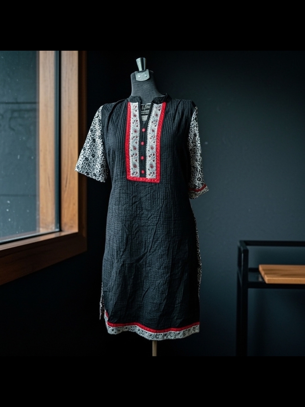 Short Sleeve Pure Cotton Geometric Kurta Midi Dress In Black & White Size M/L 44